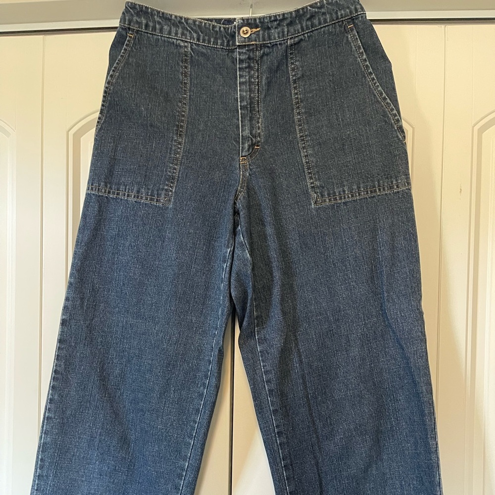 Womens Relaxed Fit Denim Cropped Jeans in Deep Blue size 4